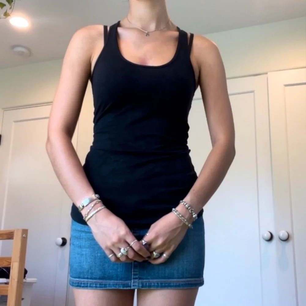 lululemon athletica floral mesh fitted tank top